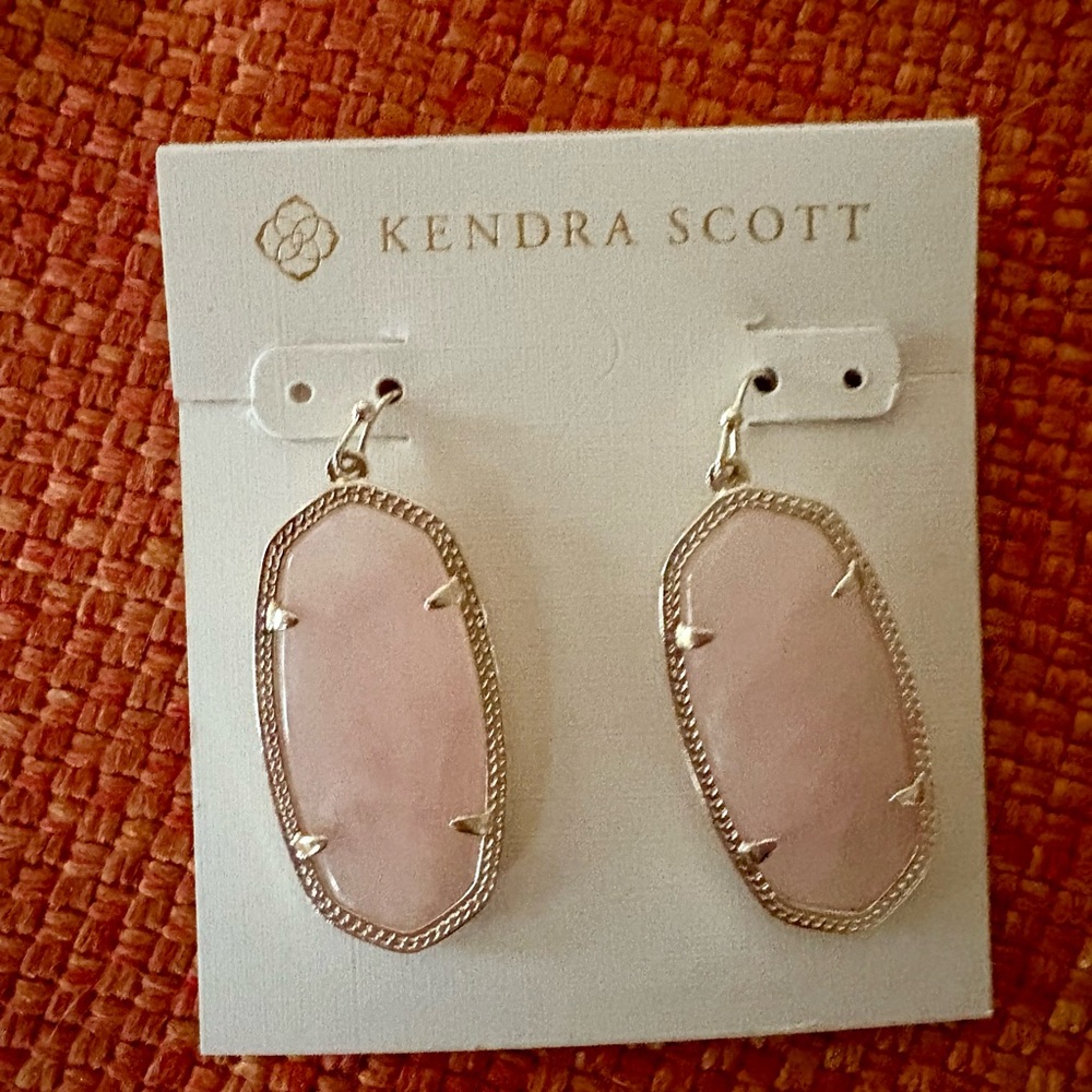 Kendra Scott Elle drop earrings